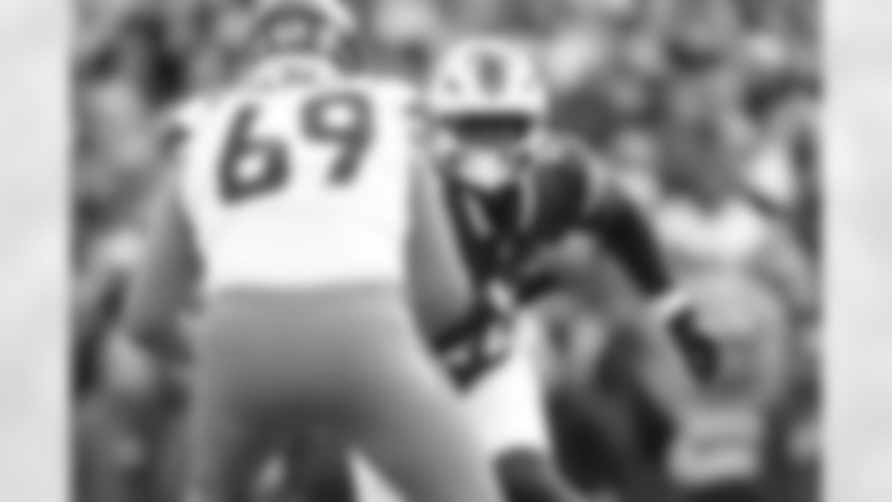 Buffalo Bills vs Denver Broncos, Wild Card Weekend, January 12, 2025 at Highmark Stadium.