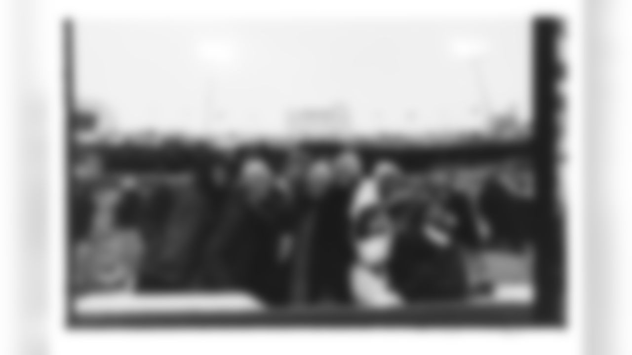 Buffalo Bills vs New York Jets, Regular Season, January 04, 2026 at Highmark Stadium.