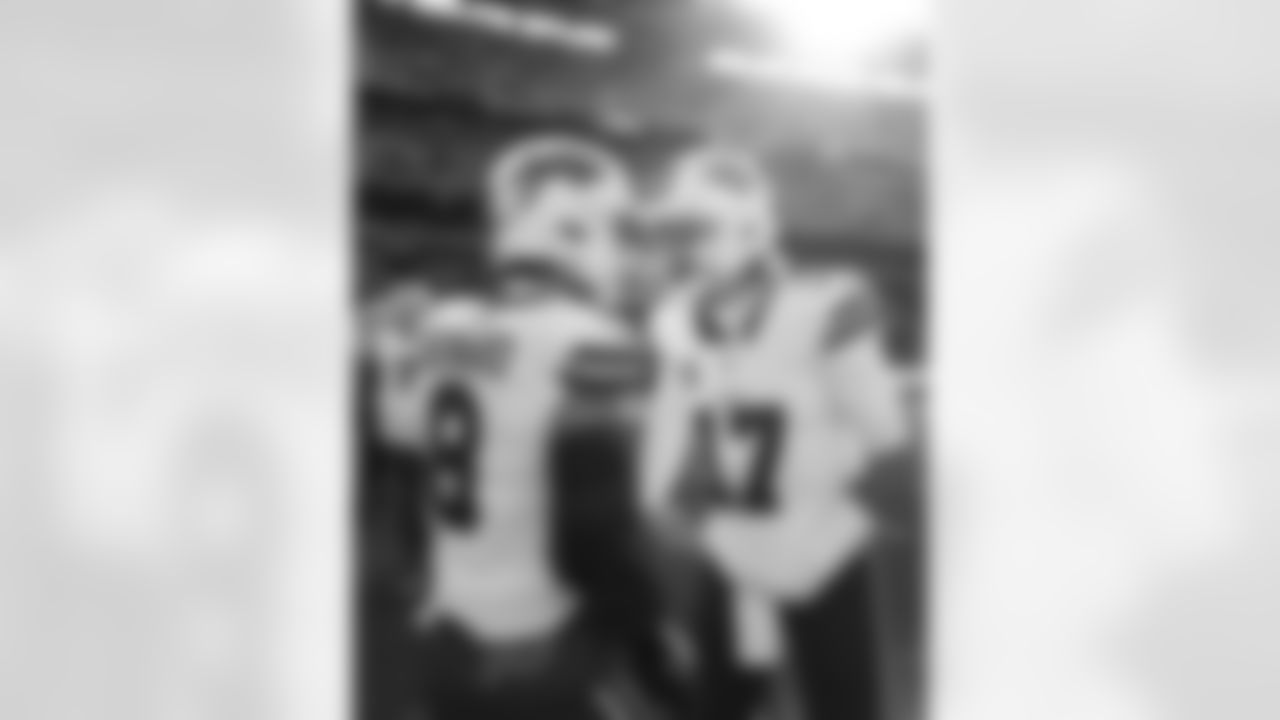 Cleveland Browns vs Buffalo Bills, Regular Season, December 21, 2025 at Huntington Bank Field.