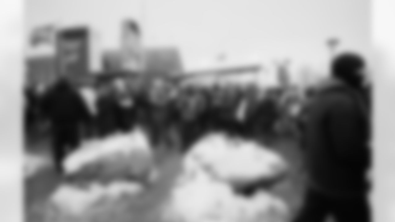 Buffalo Bills vs New York Jets, Regular Season, January 04, 2026 at Highmark Stadium.