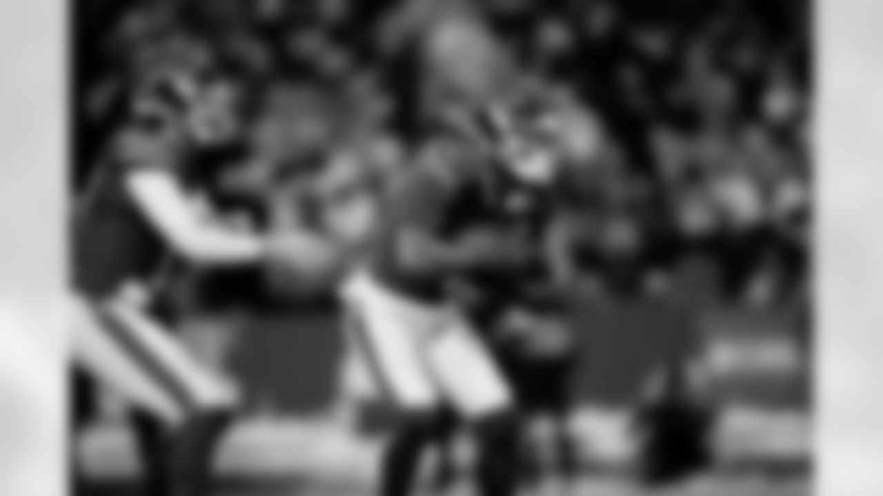 Buffalo Bills vs New York Jets, Regular Season, January 04, 2026 at Highmark Stadium.