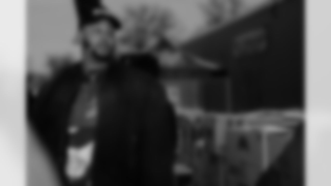 Dion's Dreamers Food Giveaway, December 09, 2025 at Salvation Army.