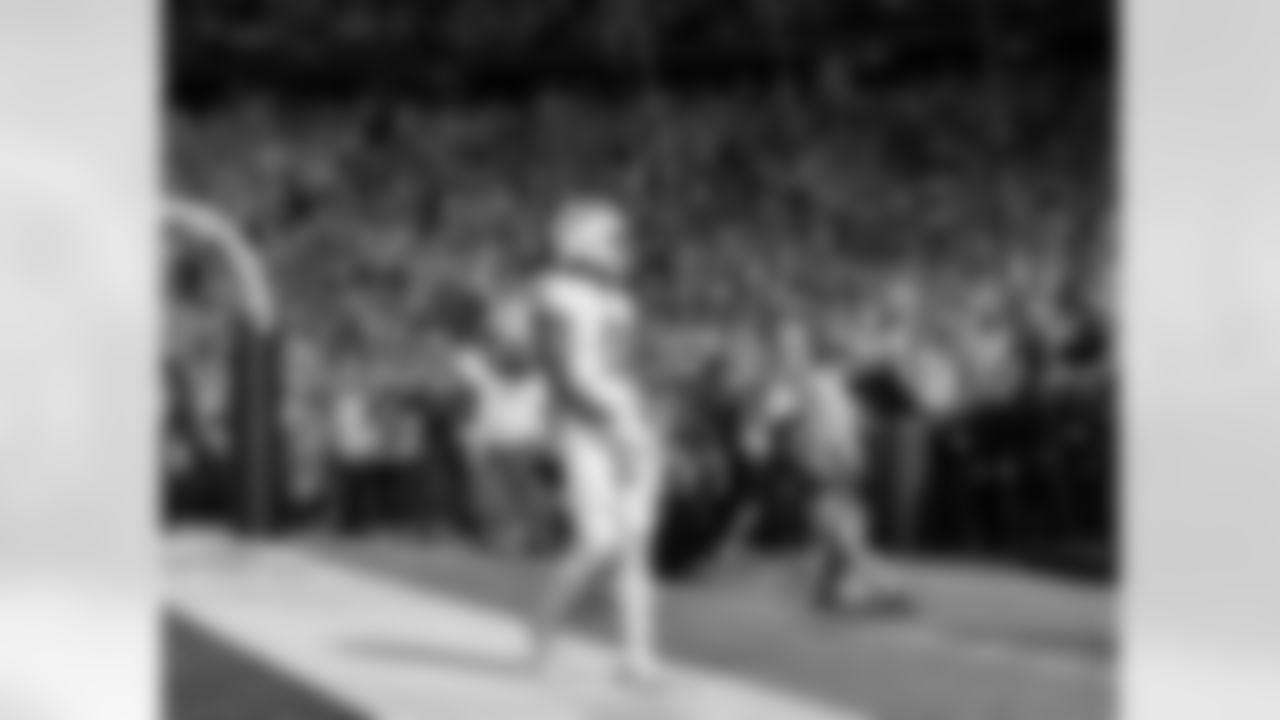 Buffalo Bills vs New England Patriots, Regular Season, October 05, 2025 at Highmark Stadium.