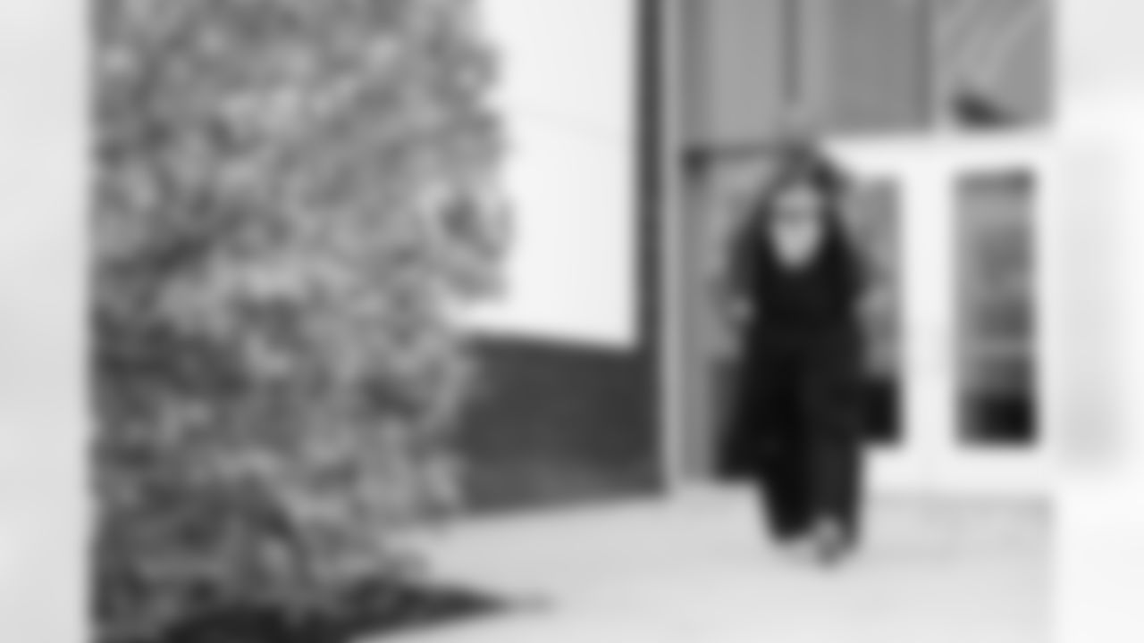 Buffalo Bills vs Tampa Bay Buccaneers, Regular Season, November 16, 2025 at Highmark Stadium.