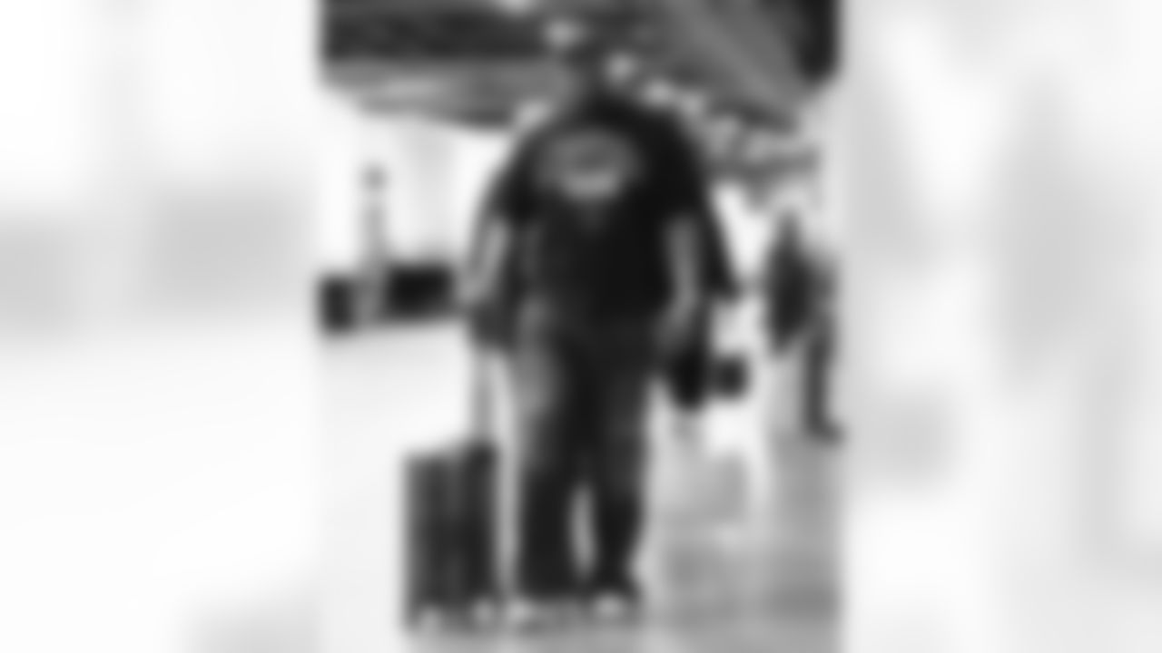 Buffalo Bills vs Denver Broncos, Divisional Game, January 17, 2026 at Empower Field at Mile High.