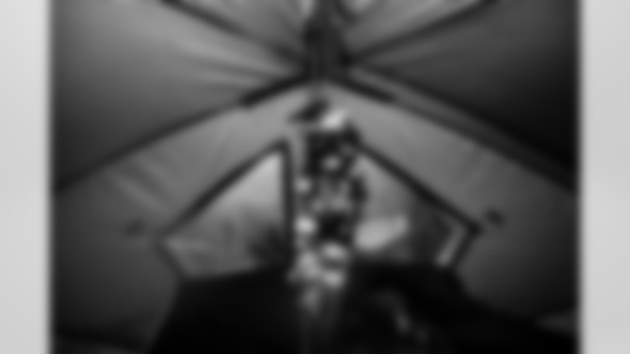 Buffalo Bills vs Philadelphia Eagles, Regular Season, December 28, 2025 at Highmark Stadium.