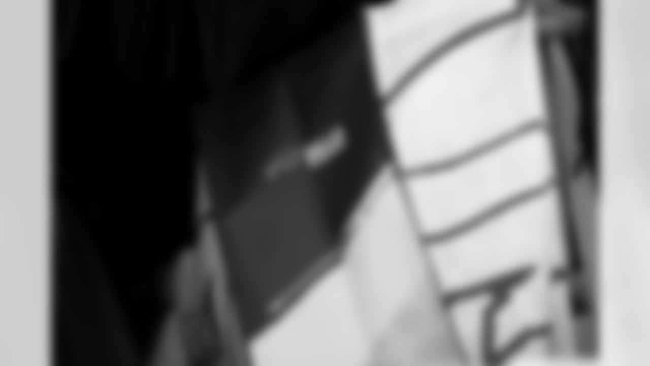 Free Mobile Food Markets, November 01, 2025 at #94 West Hertel Academy.