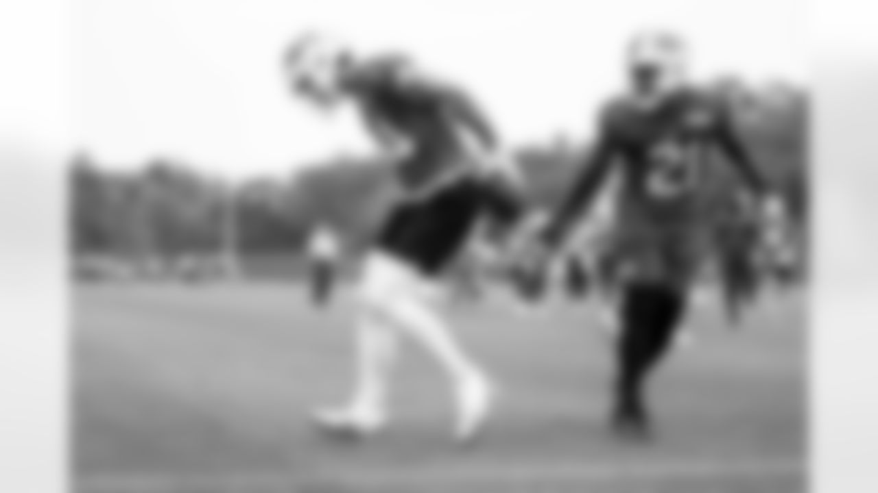 Zach Davidson (84), Darrynton Evans (21). Buffalo Bills Mandatory Minicamp, June 12, 2025 at the Buffalo Bills Training Center.