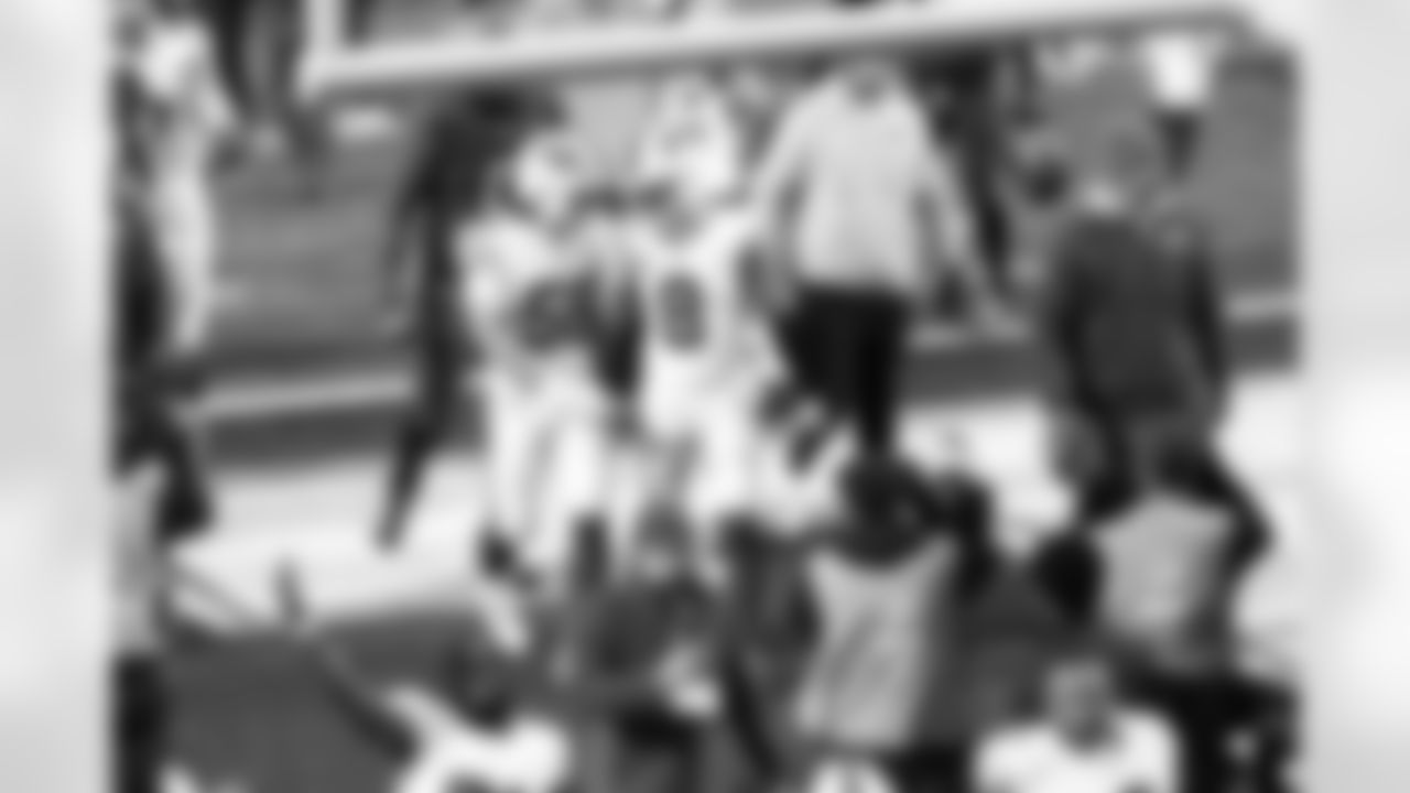 Buffalo Bills vs Tampa Bay Buccaneers, Regular Season, November 16, 2025 at Highmark Stadium.