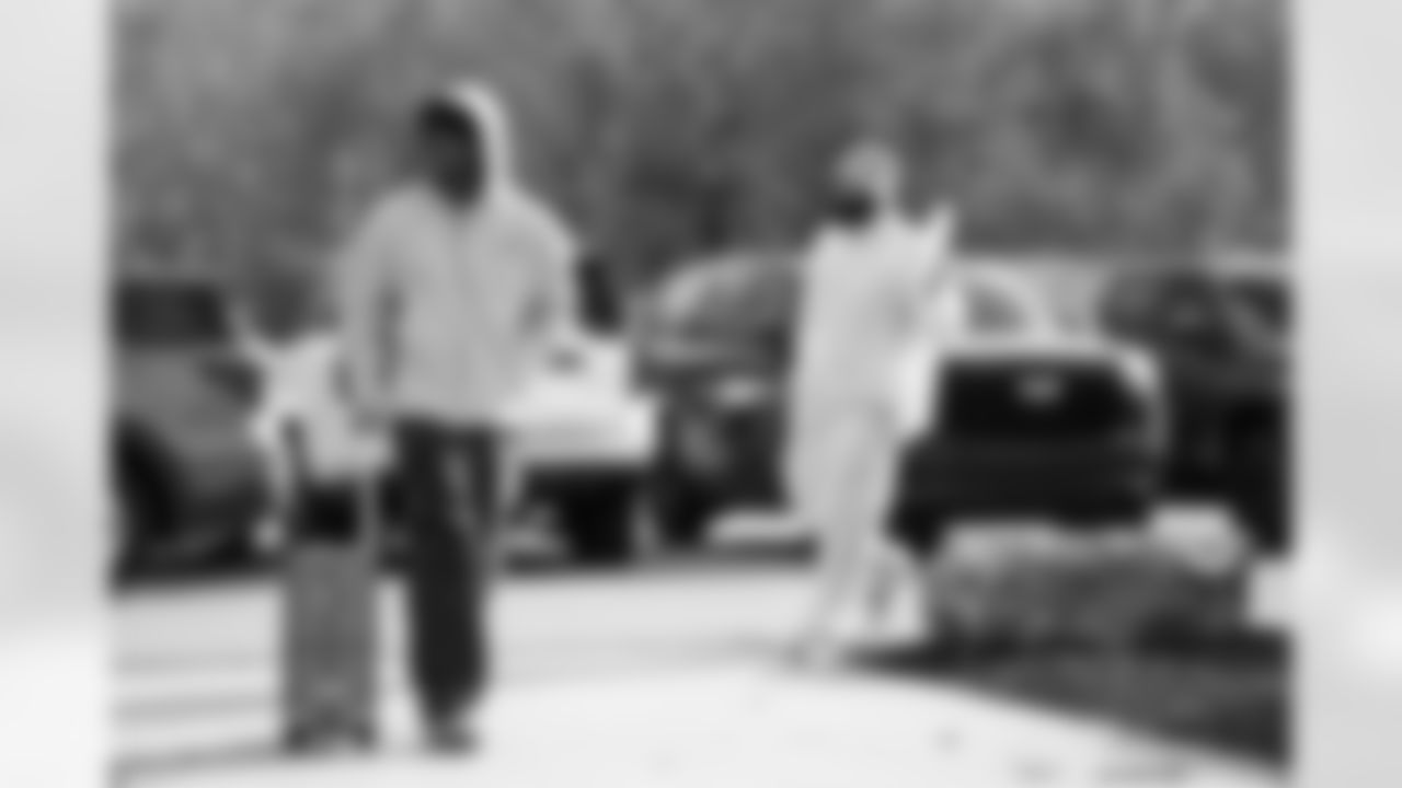 Buffalo Bills vs Tampa Bay Buccaneers, Regular Season, November 16, 2025 at Highmark Stadium.