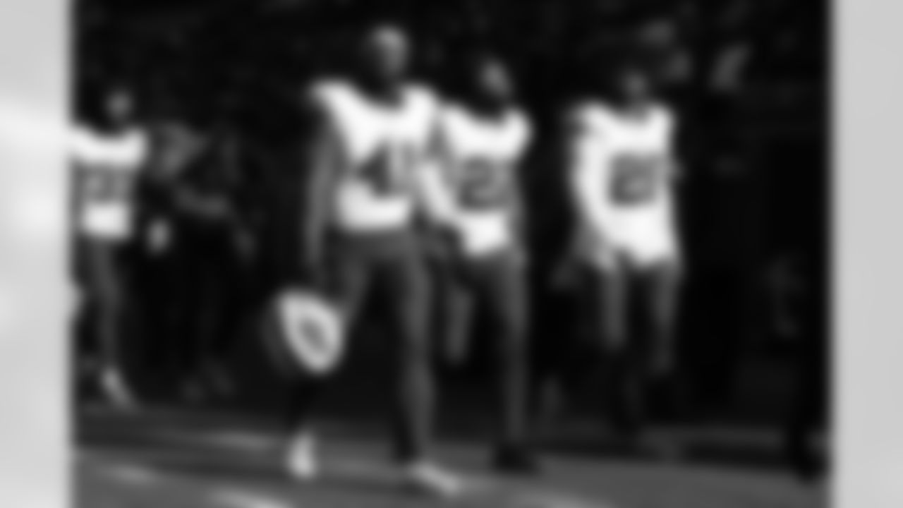 Cleveland Browns vs Buffalo Bills, Regular Season, December 21, 2025 at Huntington Bank Field.