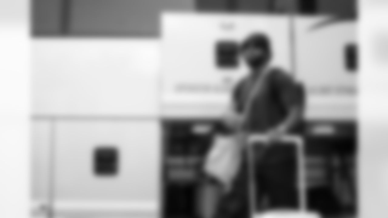 Miami Dolphins vs Buffalo Bills, Regular Season, November 09, 2025 at Hard Rock Stadium.