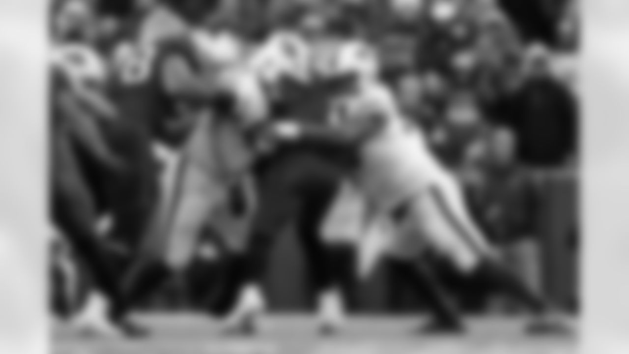 Buffalo Bills vs Tampa Bay Buccaneers, Regular Season, November 16, 2025 at Highmark Stadium.