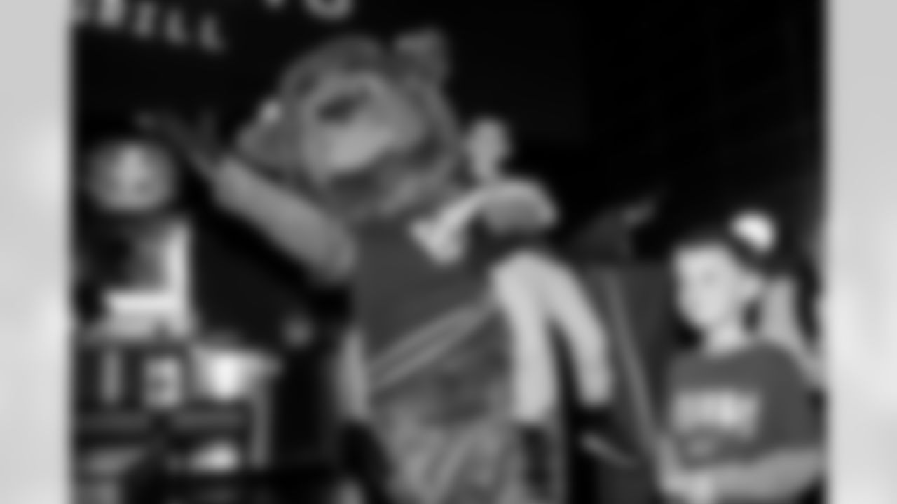 Bills v Chiefs Ontario Watch Party, November 02, 2025 at Real Sports Bar & Grill.