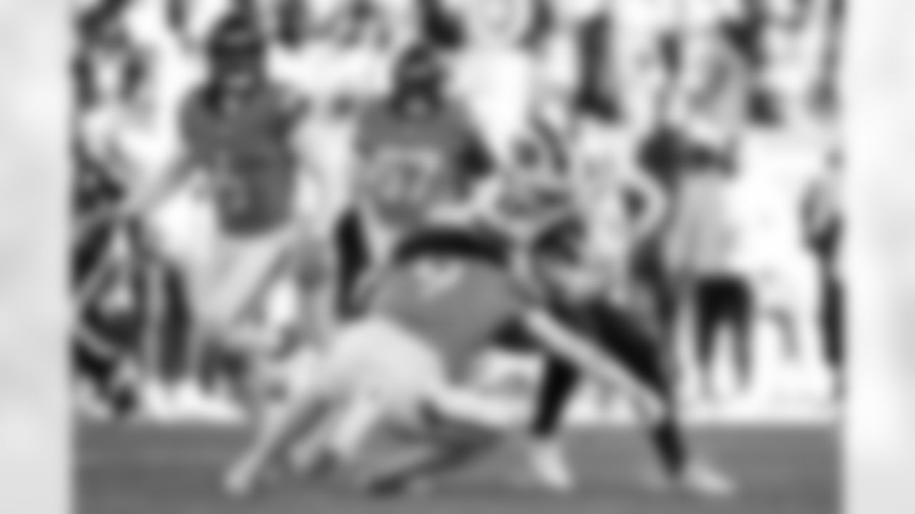 Buffalo Bills vs Denver Broncos, Divisional Game, January 17, 2026 at Empower Field at Mile High.