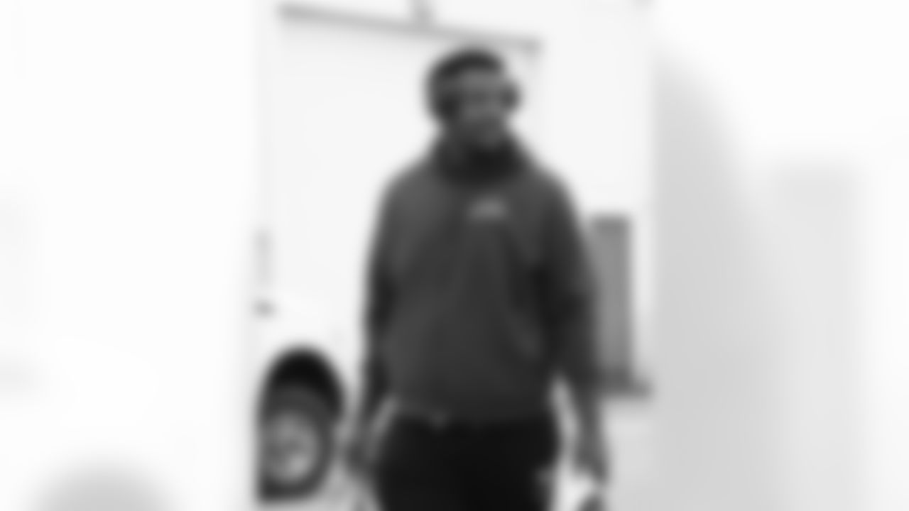 Deone Walker (96). Buffalo Bills travel to Carolina, October 25, 2025 at Buffalo Niagara International Airport.