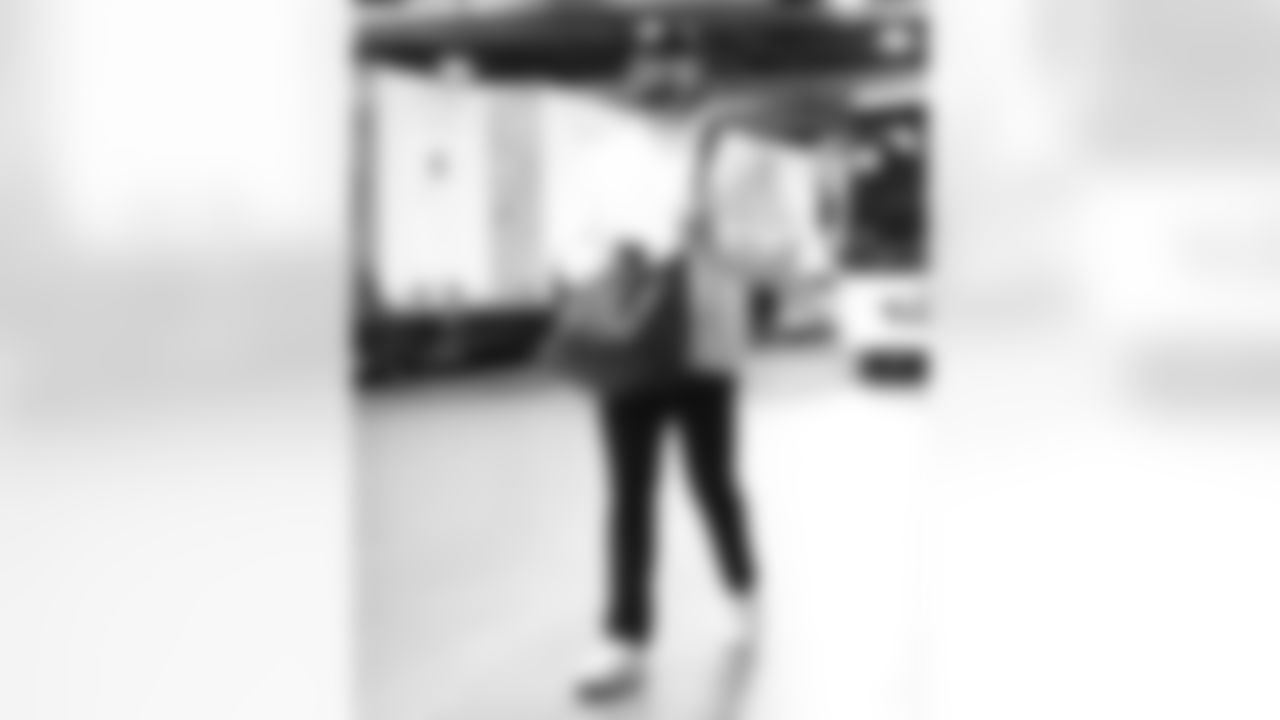 Buffalo Bills vs Denver Broncos, Divisional Game, January 17, 2026 at Empower Field at Mile High.