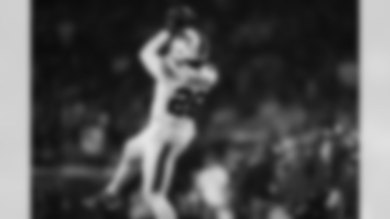 Houston Texans vs Buffalo Bills, Regular Season, November 20, 2025 at NRG Stadium.