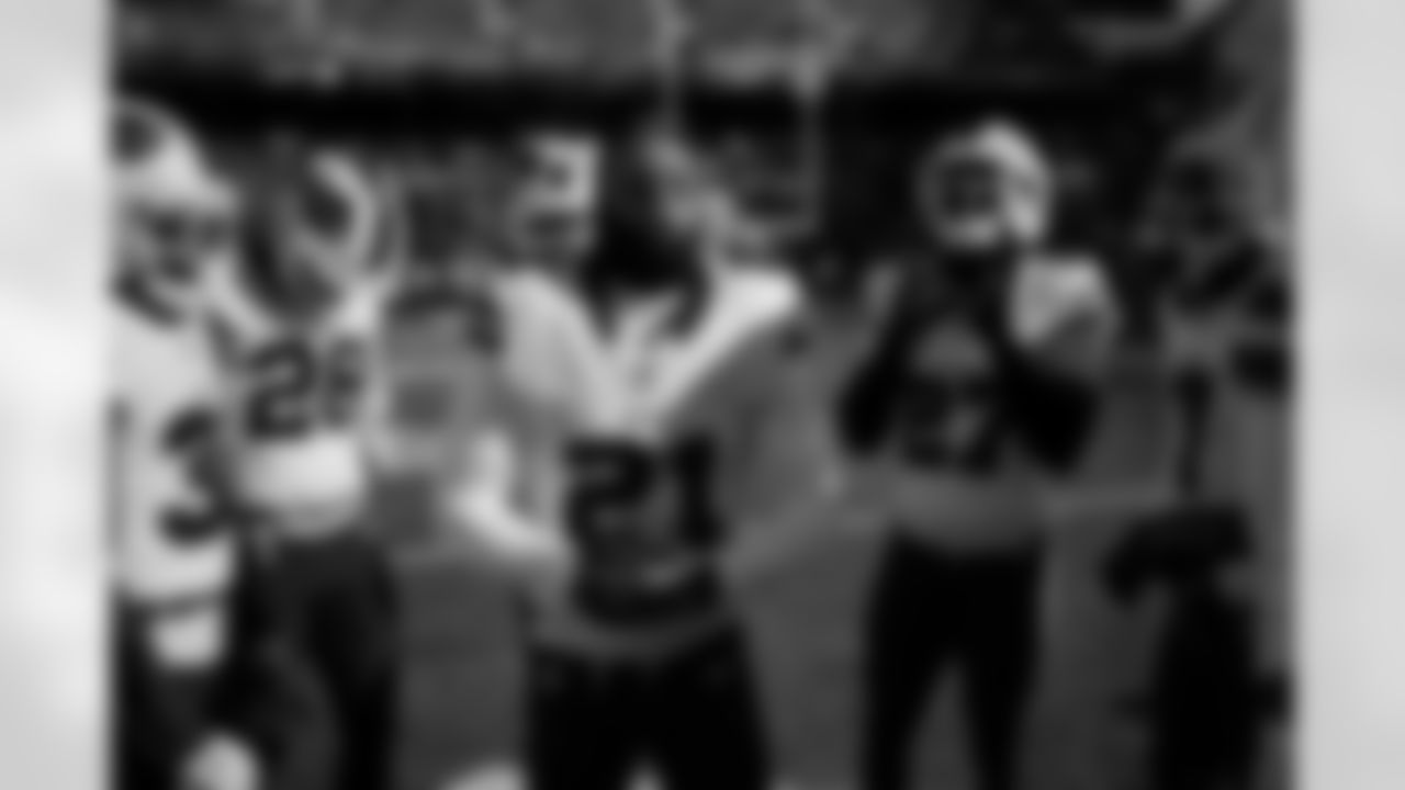 Cleveland Browns vs Buffalo Bills, Regular Season, December 21, 2025 at Huntington Bank Field.