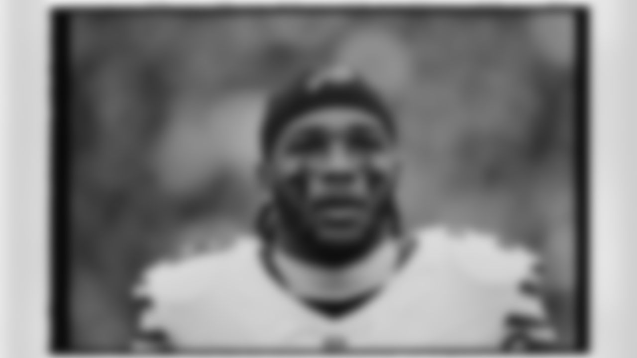 Buffalo Bills vs Tampa Bay Buccaneers, Regular Season, November 18, 2025 at Highmark Stadium.