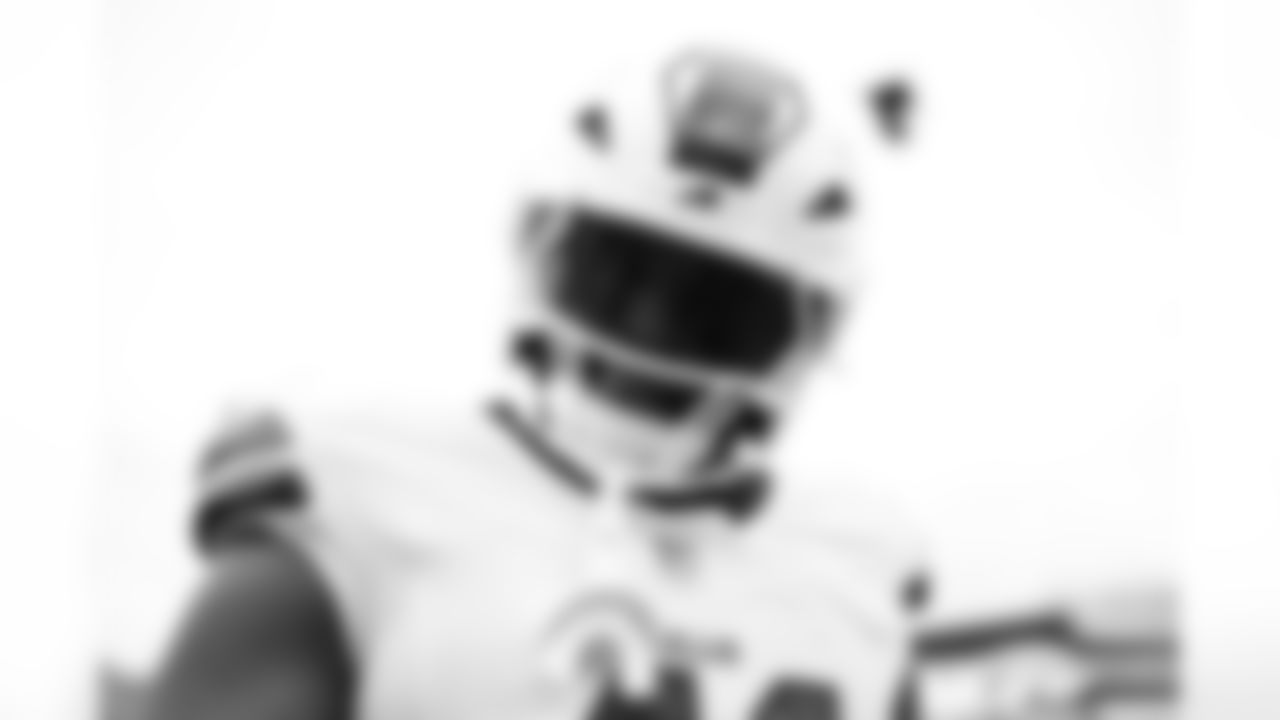 Buffalo Bills vs Jacksonville Jaguars, Wild Card Weekend, January 11, 2026 at EverBank Stadium.