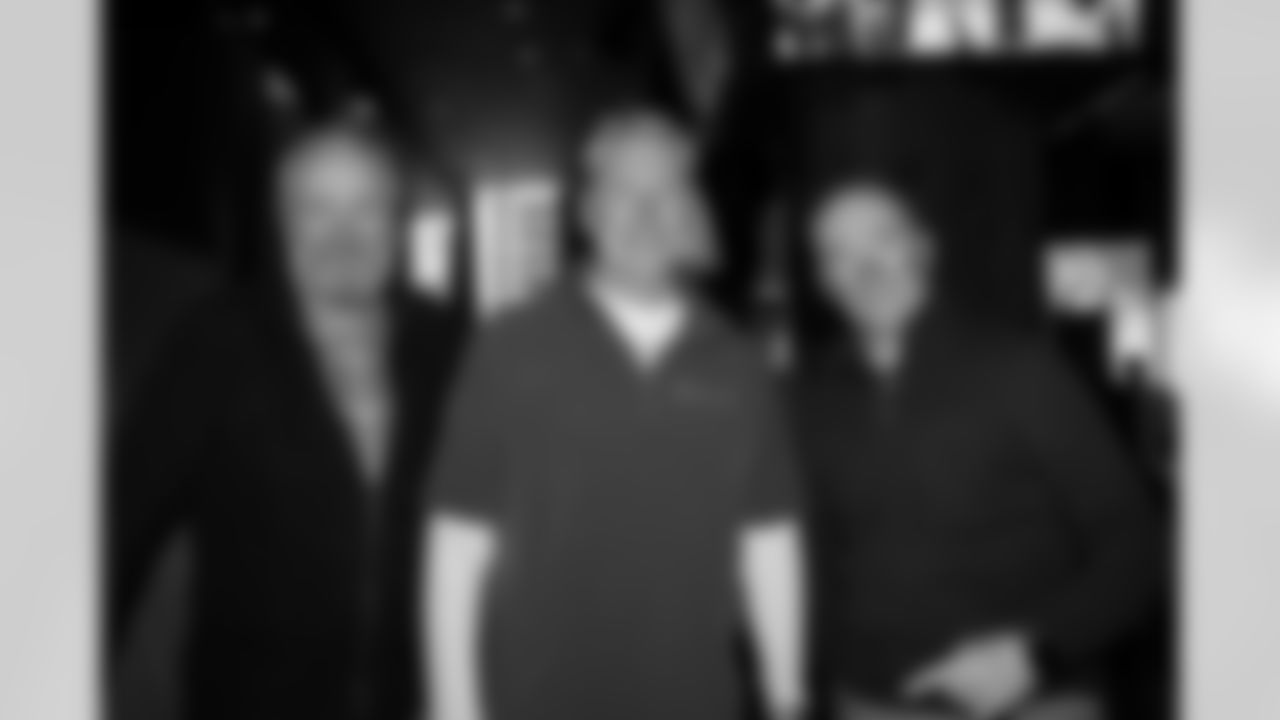 Buffalo Bills vs New England Patriots Watch Party, December 14, 2025 at Real Sports Bar & Grill.