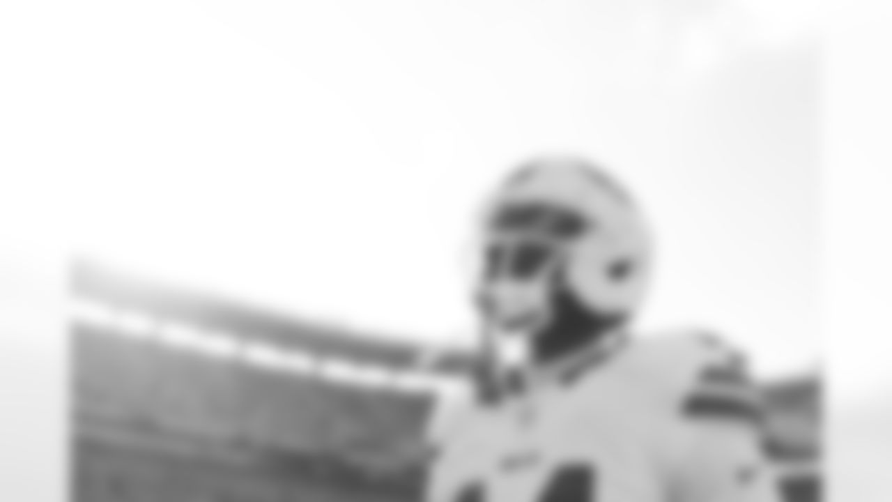 Cleveland Browns vs Buffalo Bills, Regular Season, December 21, 2025 at Huntington Bank Field.