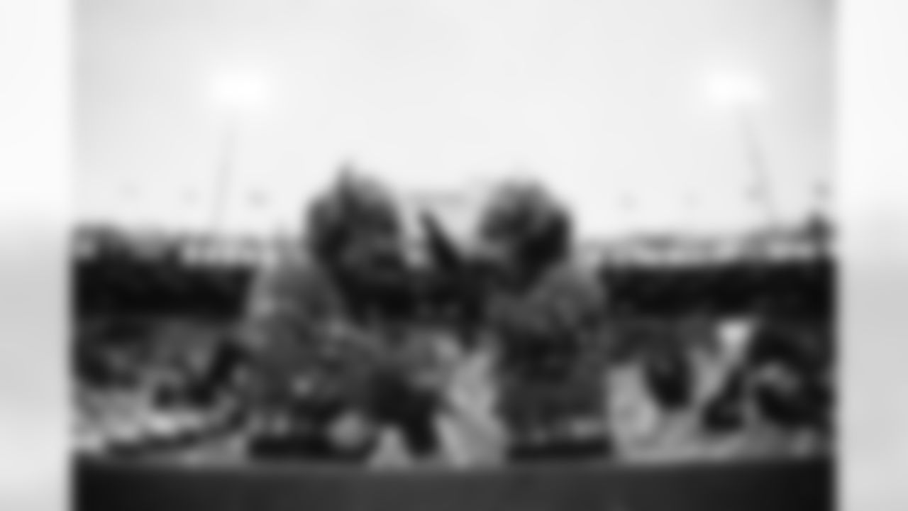 Buffalo Bills vs New York Jets, Regular Season, January 04, 2026 at Highmark Stadium.