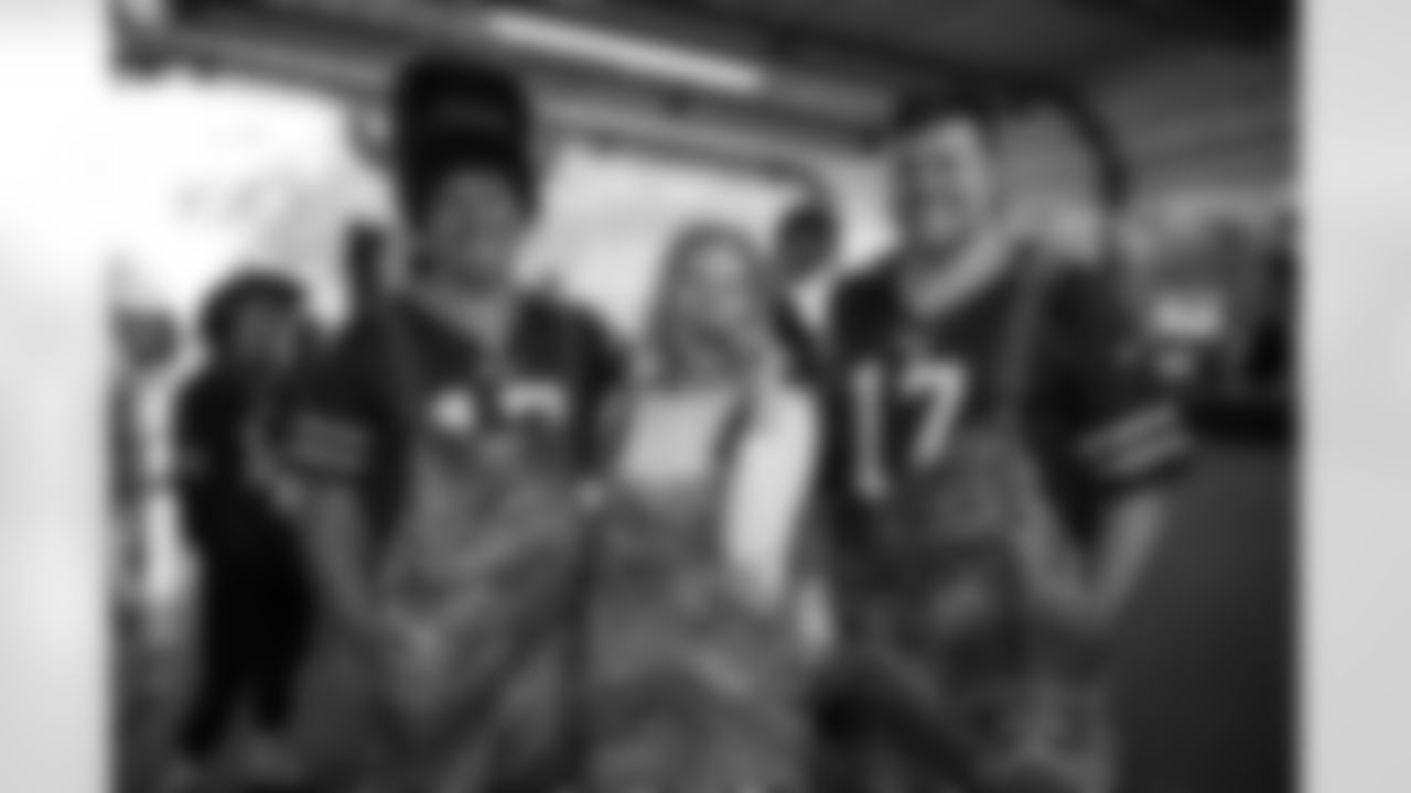 Buffalo Bills vs Jacksonville Jaguars, Wild Card Weekend, January 11, 2026 at EverBank Stadium.