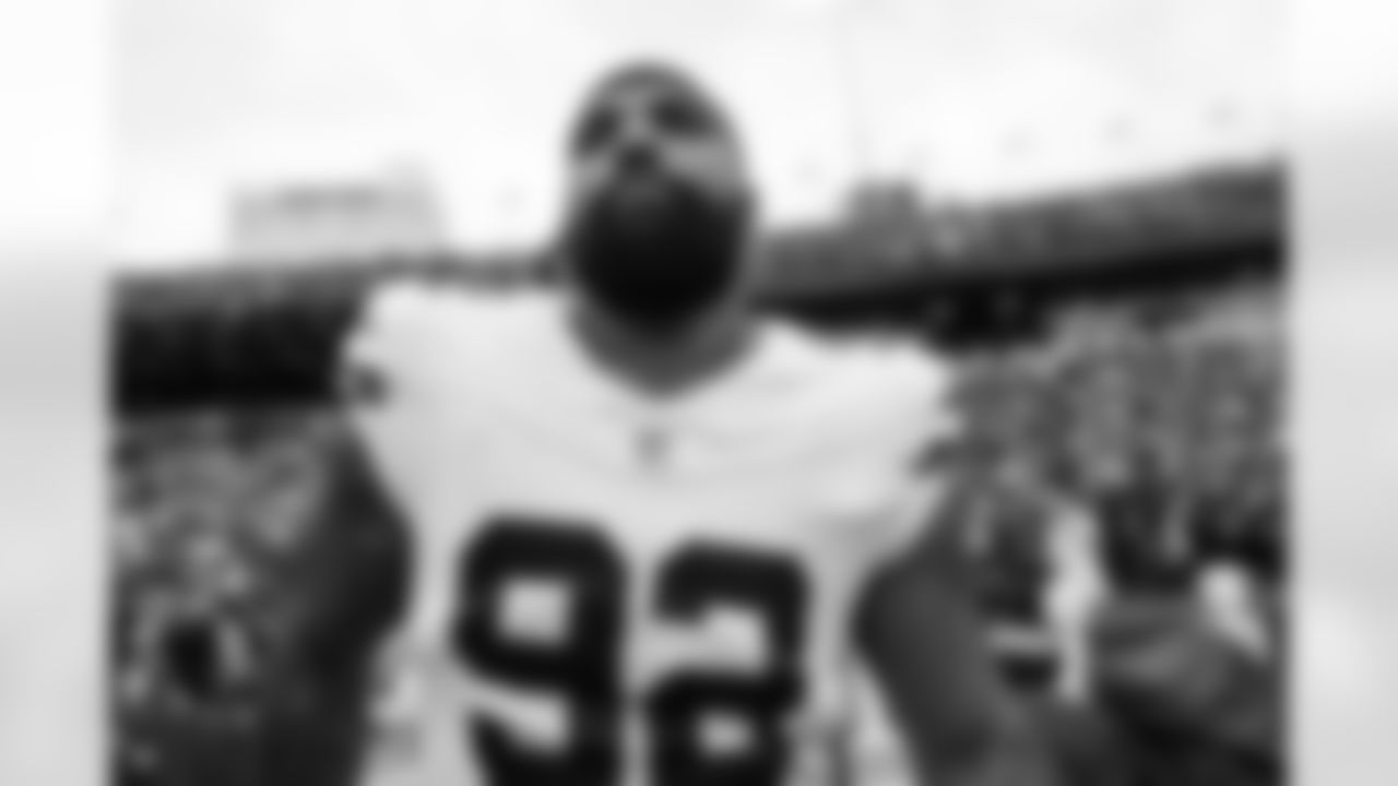 Buffalo Bills vs Tampa Bay Buccaneers, Regular Season, November 16, 2025 at Highmark Stadium.