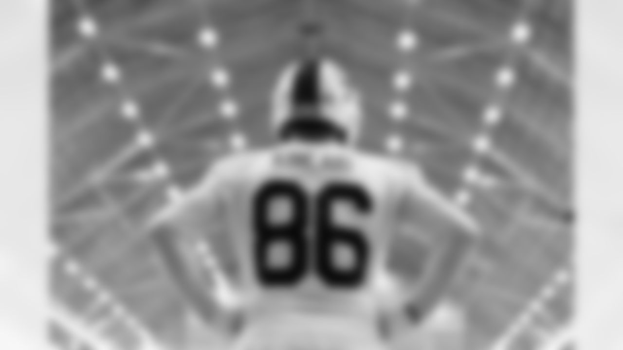 Dalton Kincaid (86). Buffalo Bills Week 15 Practice, December 12, 2025 at Buffalo Bills Training Center.