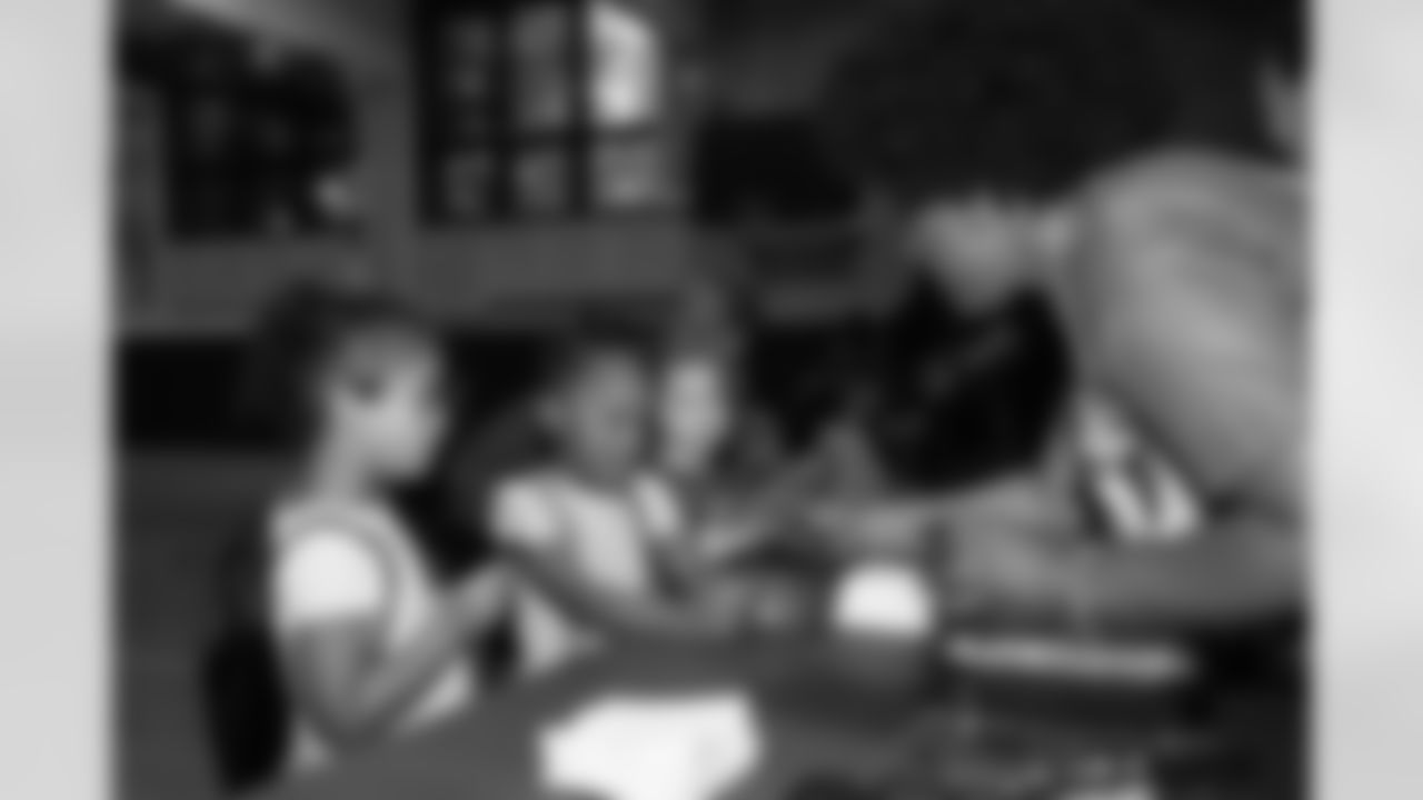 Huddle for Hunger Community Visit, October 16, 2025 at Arthur O. Eve, Buffalo Public School #61.