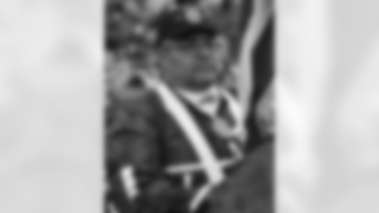 Buffalo Bills vs Tampa Bay Buccaneers, Regular Season, November 16, 2025 at Highmark Stadium.