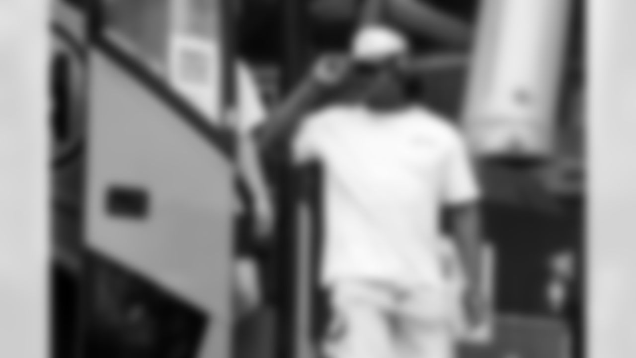 Miami Dolphins vs Buffalo Bills, Regular Season, November 09, 2025 at Hard Rock Stadium.