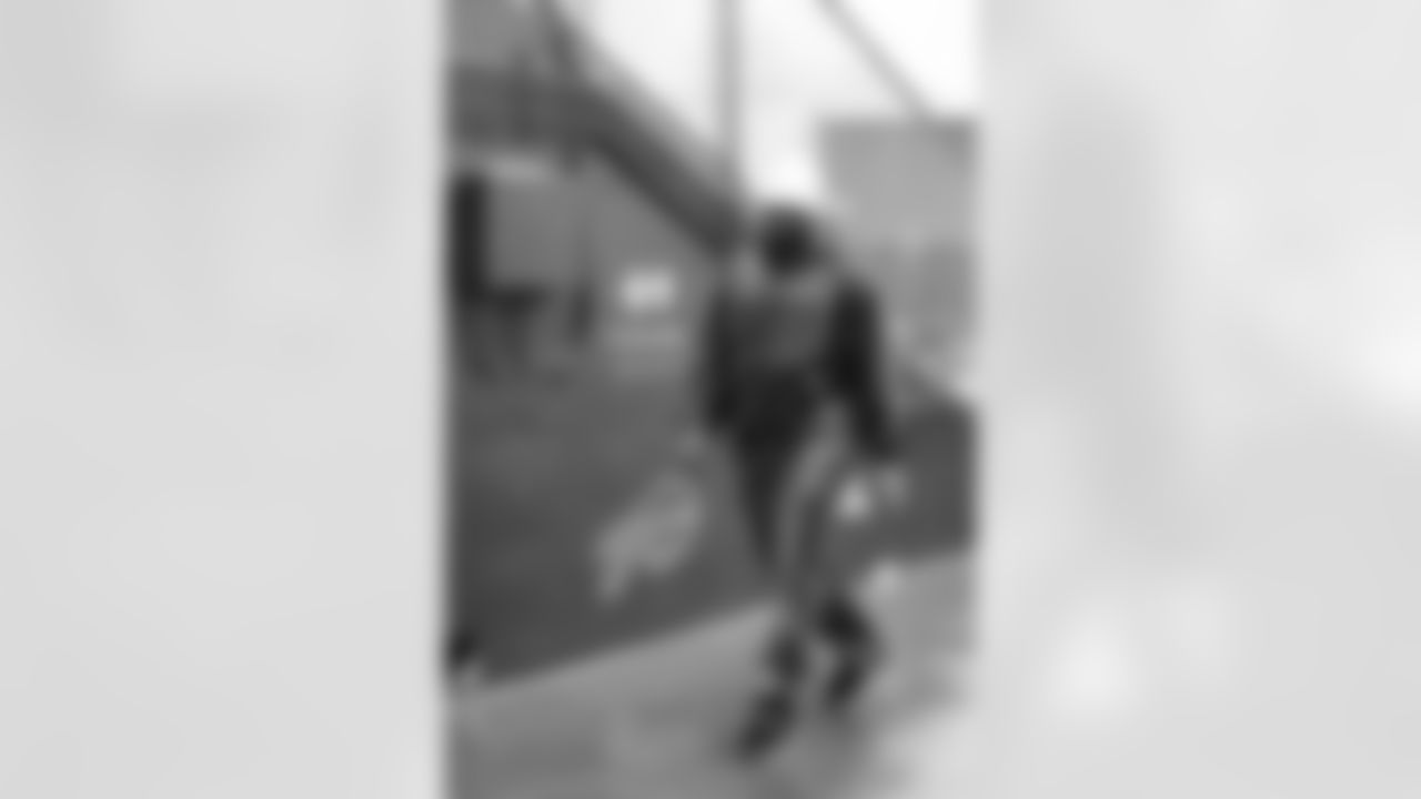 Buffalo Bills vs Cincinnati Bengals, Regular Season, December 07, 2025 at Highmark Stadium.