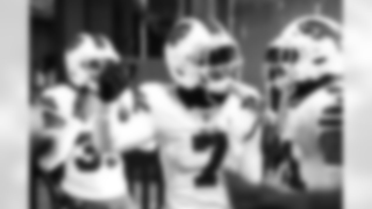 New England Patriots vs Buffalo Bills, Regular Season, December 14, 2025 at Gillette Stadium.