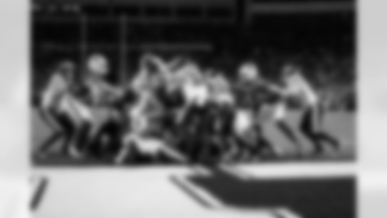 Buffalo Bills vs Philadelphia Eagles, Regular Season, December 28, 2025 at Highmark Stadium.