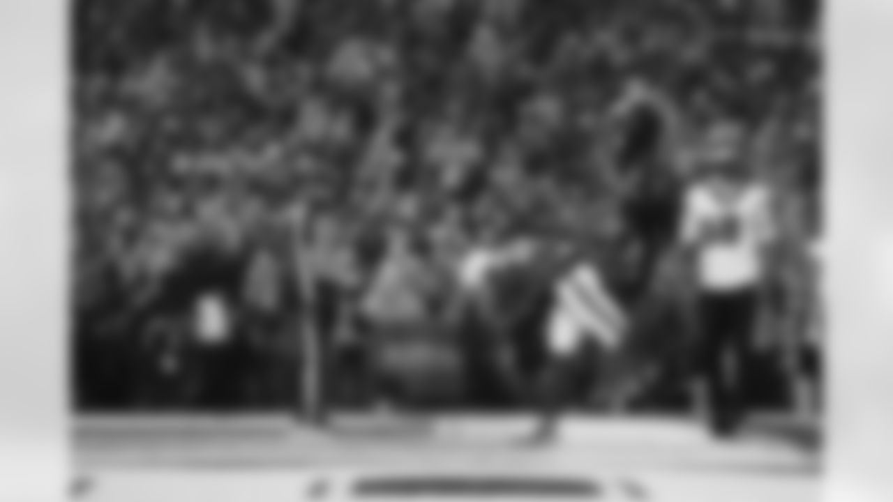 Buffalo Bills vs Philadelphia Eagles, Regular Season, December 28, 2025 at Highmark Stadium.