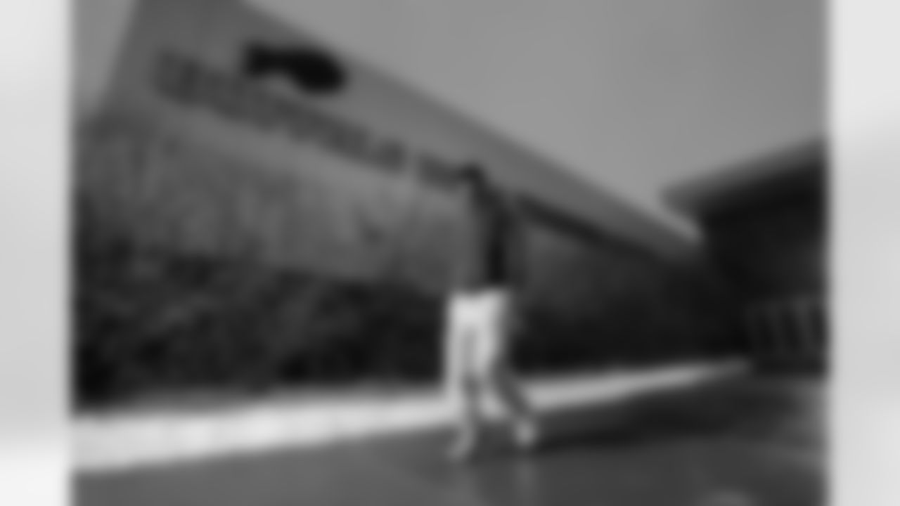 Buffalo Bills vs Cincinnati Bengals, Regular Season, December 07, 2025 at Highmark Stadium.