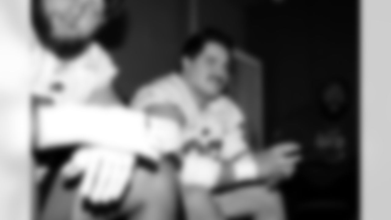 Connor McGovern. Buffalo Bills Week 15 Practice, December 11, 2025 at Buffalo Bills Training Center.