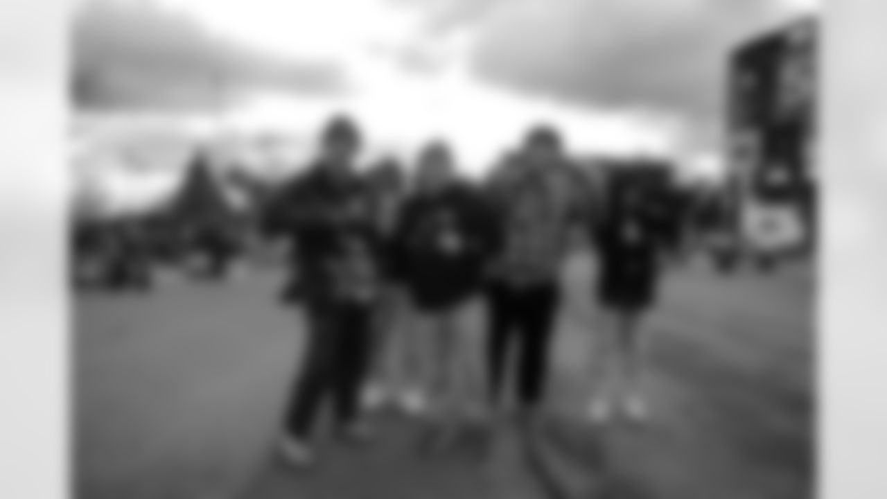 Buffalo Bills vs Tampa Bay Buccaneers, Regular Season, November 16, 2025 at Highmark Stadium.