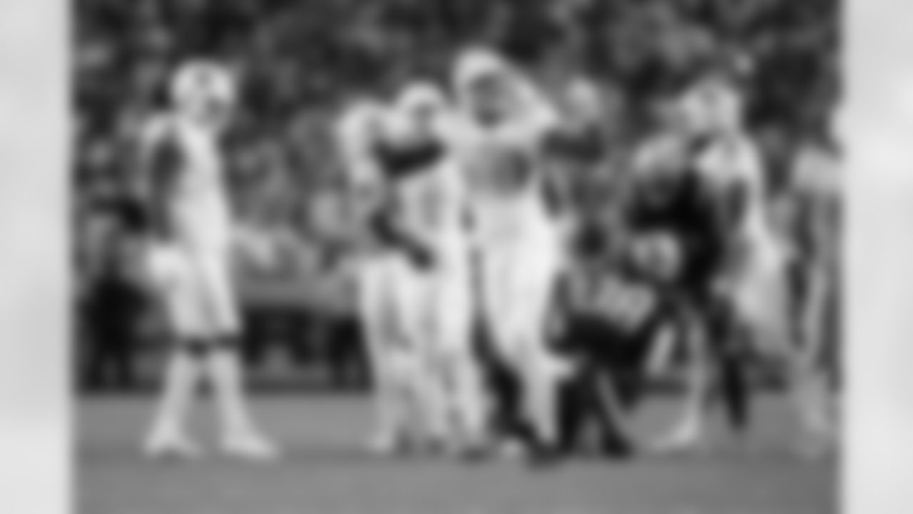 Buffalo Bills vs New England Patriots, Regular Season, October 05, 2025 at Highmark Stadium.