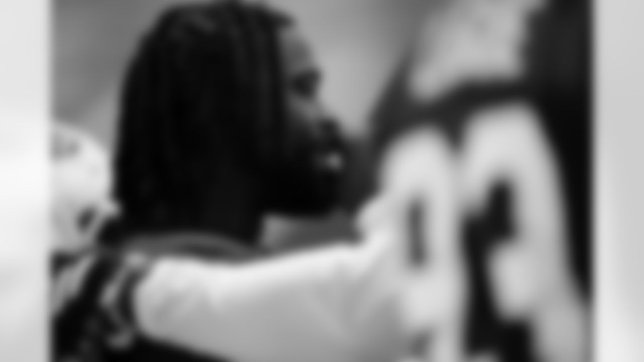 Shaq Lawson (59). Buffalo Bills Week 15 Practice, December 12, 2025 at Buffalo Bills Training Center.