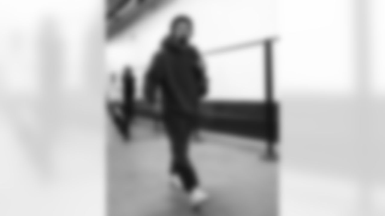 Cleveland Browns vs Buffalo Bills, Regular Season, December 21, 2025 at Huntington Bank Field.