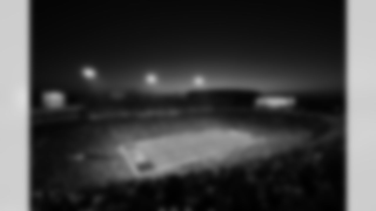 . Buffalo Bills vs Kansas City Chiefs, Regular Season, November 02, 2025 at Highmark Stadium.