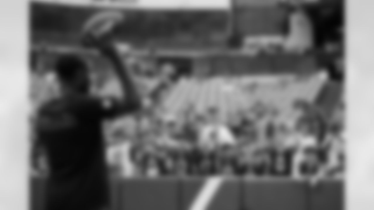 Buffalo Bills vs New Orleans Saints, Regular Season, September 28, 2025 at Highmark Stadium.