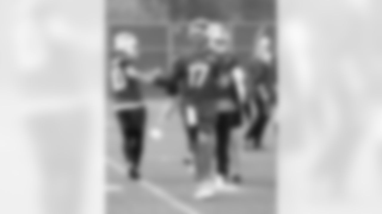 Josh Allen (17). Buffalo Bills OTA workouts, May 27, 2025 at the Buffalo Bills Training Center.