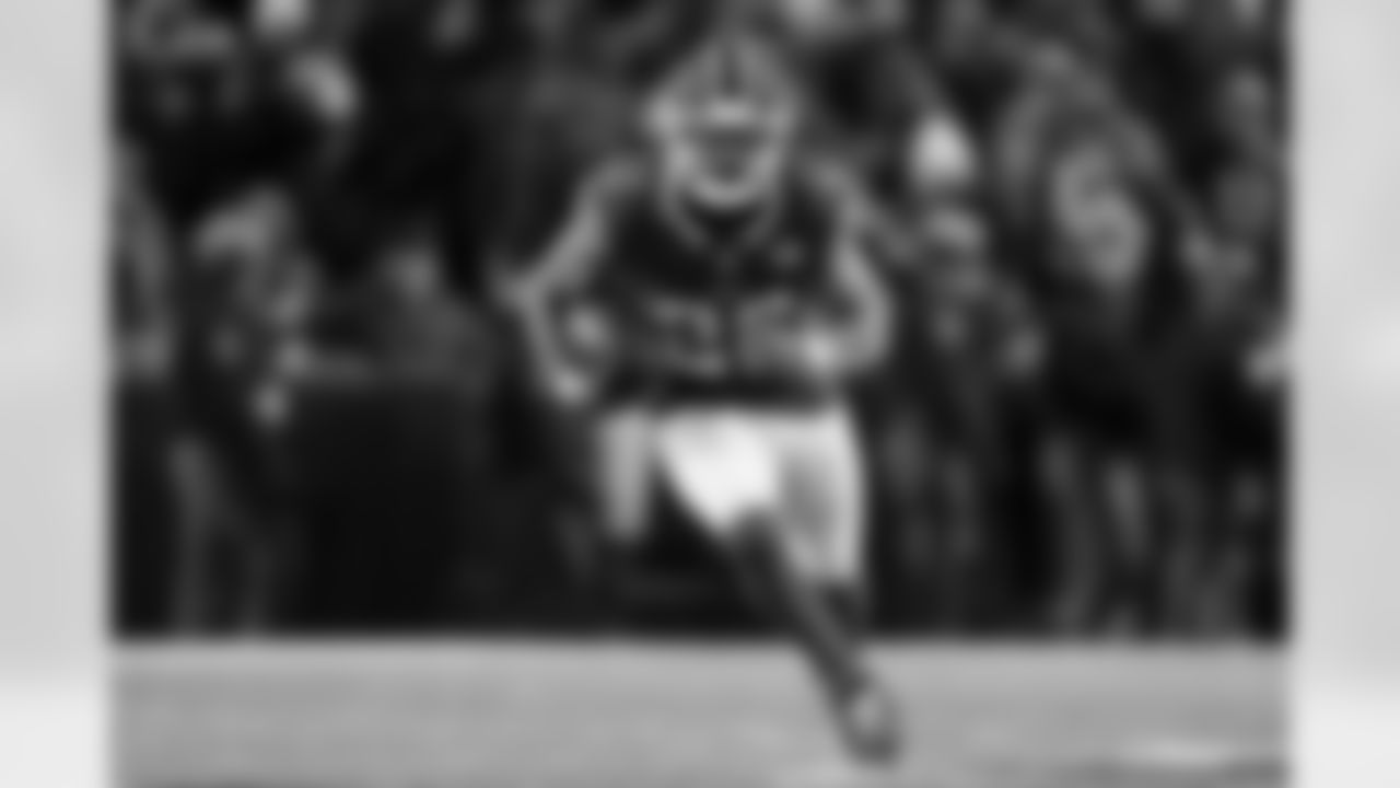 Buffalo Bills vs New York Jets, Regular Season, January 04, 2026 at Highmark Stadium.