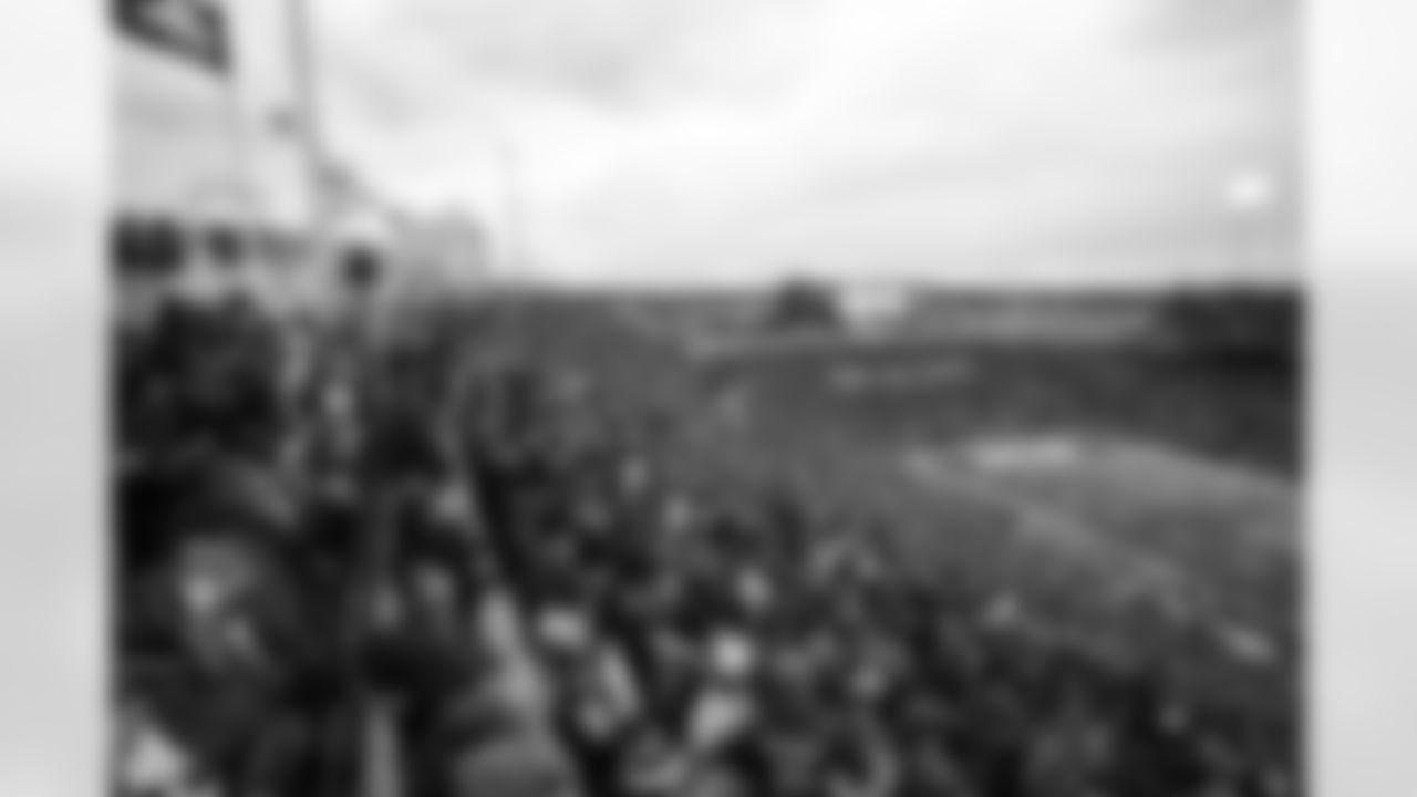 Buffalo Bills vs Tampa Bay Buccaneers, Regular Season, November 16, 2025 at Highmark Stadium.