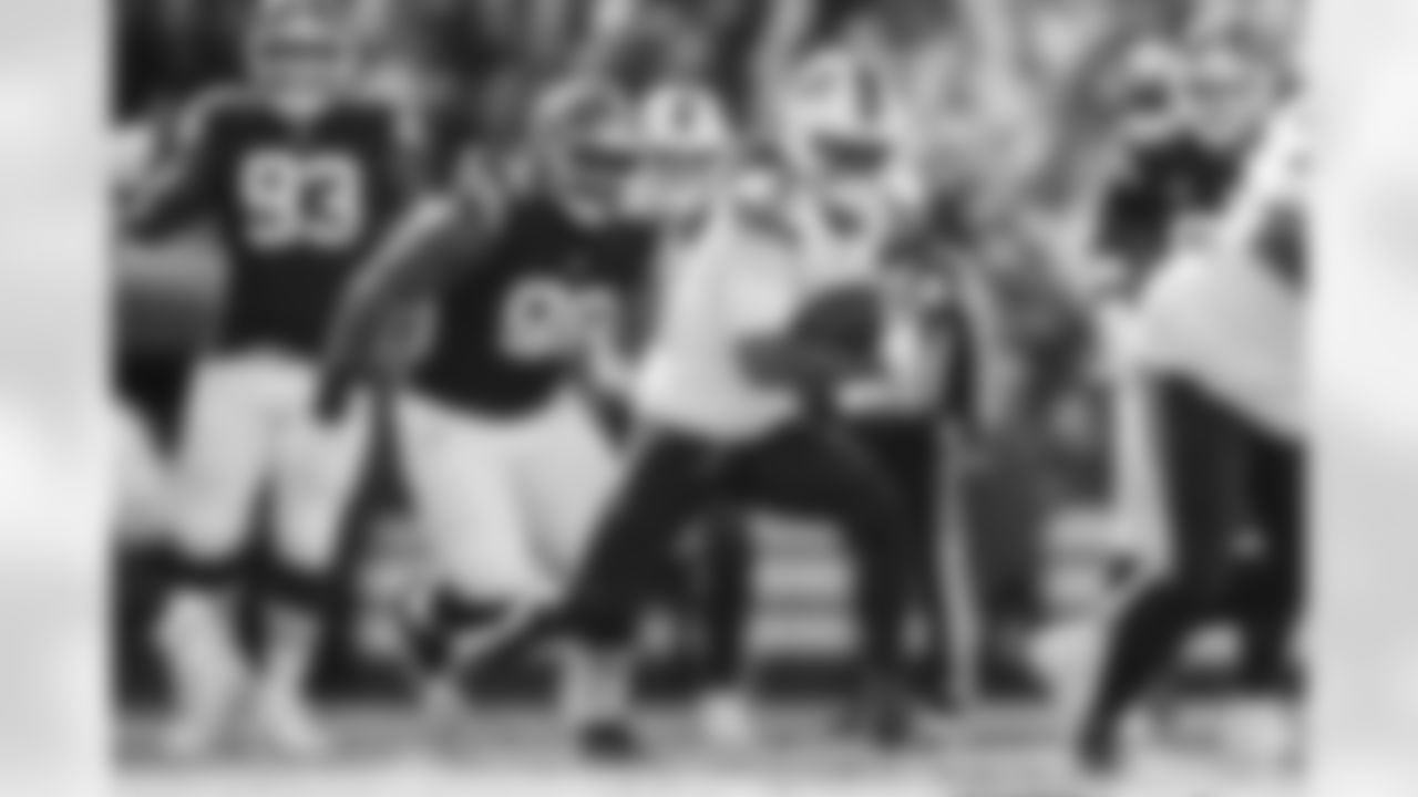 Cleveland Browns vs Buffalo Bills, Regular Season, December 21, 2025 at Huntington Bank Field.